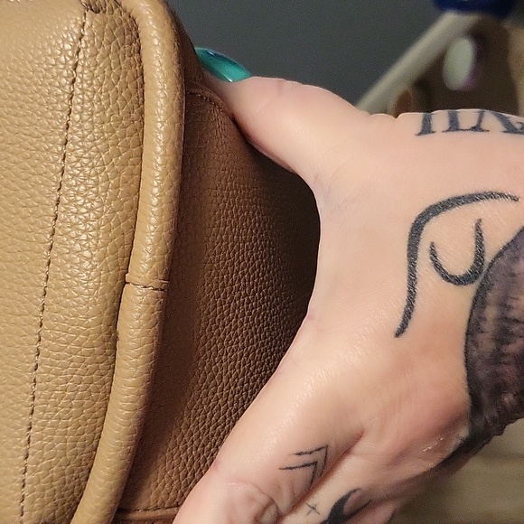 Tan Leather Handbag - Picture 3 of 6